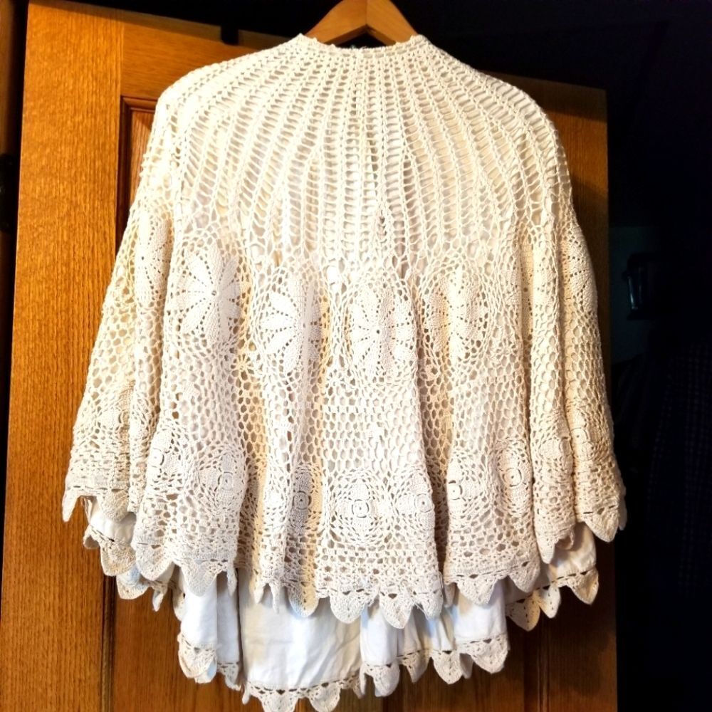 Antique Carriage Jacket - Picture 3 of 3